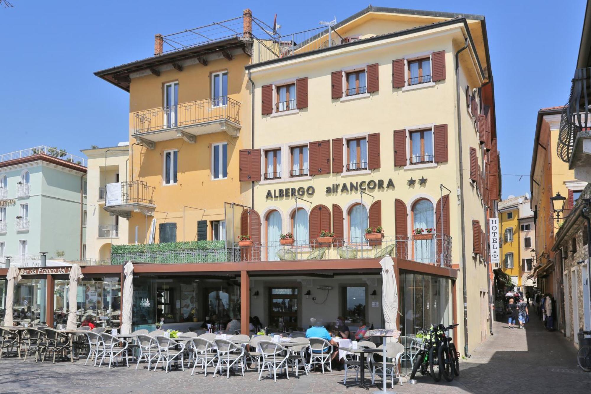 Albergo All'Ancora Garda  Ngoại thất bức ảnh